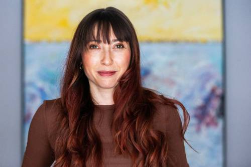 MIKAELA MACKENZIE / FREE PRESS FILES
                                Soprano Lara Secord-Haid plays Addie Mills in The House Without a Christmas Tree.