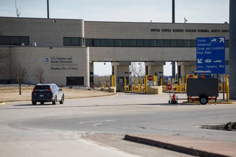 JOHN WOODS / FREE PRESS FILES
                                The Canada - USA border port south of Emerson, Manitoba Tuesday, April 15, 2025. Reporter: tyler