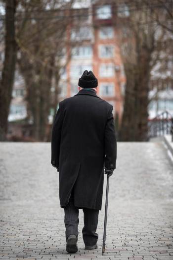 Freepik
                                While some DIYers invest to save for retirement, many are already retired, have good pensions and invest as a hobby rather than for financial need.
