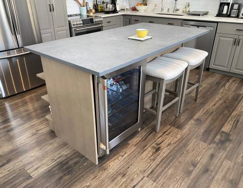 MARC LABOSSIERE / FREE PRESS
                                A new bar fridge facing the dining room is incorporated into the island design.