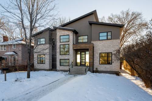 SUPPLIED
                                The stately, like-new 2,500-sq.-ft., two-storey home sits on a well-treed 60-by-120-foot lot in a prime location in East Fort Garry.