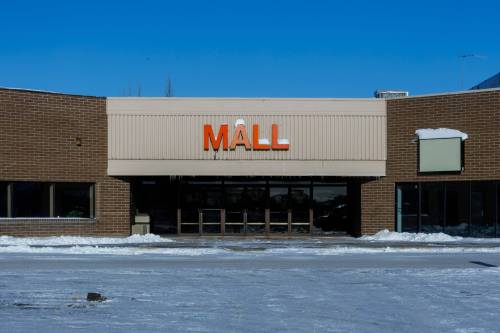 MIKE DEAL / FREE PRESS FILES
                                The Portage la Prairie Mall closed in 2024.
