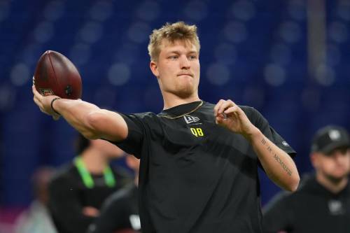 Quarterback Taylor Elgersma warms up at the NFL football scouting combine in Indianapolis in February. The Bombers signed Elgersma to a rookie contract, Thursday. (AP Photo/Julio Cortez)