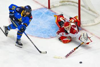 Josh Kim / Ottawa Charge
                                Ottawa Charge netminder Gwyneth Philips stopped all 42 shots in a win over the Toronto Sceptres.