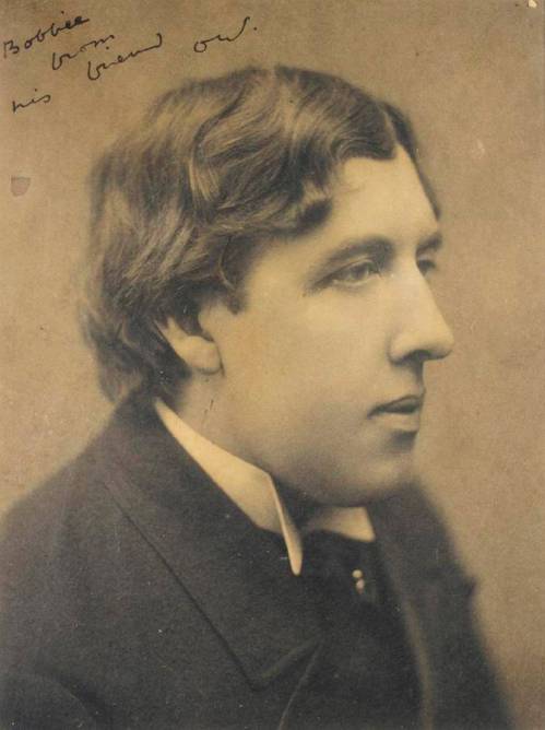 Free Press files
                                Oscar Wilde