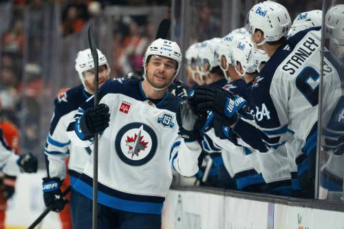 KYUSUNG GONG / THE ASSOCIATED PRESS FILES
                                Winnipeg Jets defenceman Elias Salomonsson has cleared concussion protocol and plans to be a full participant at Thursday&rsquo;s Moose practice, paving the way for a Game 2 Calder Cup playoffs debut on Friday.