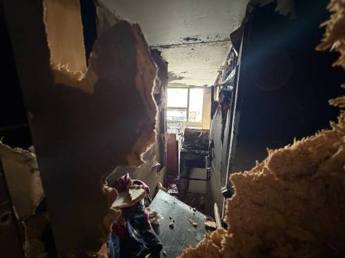 MORGAN MODJESKI / FREE PRESS
                                Fire damage inside of a suite on the fourth floor of 145 Powers St. is extensive. No injuries were reported and fire crews were able to contain the fire to one suite.