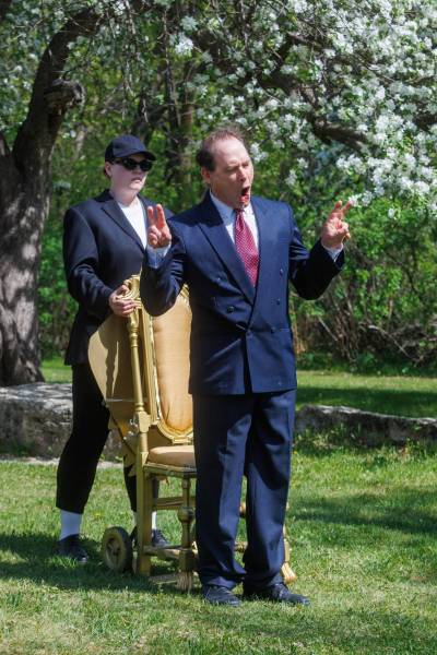 MIKE DEAL / FREE PRESS 
                                Kevin Klassen (right) as Sylvius and Artie Lorraine as Bodyguard No. 1. in As You Like It