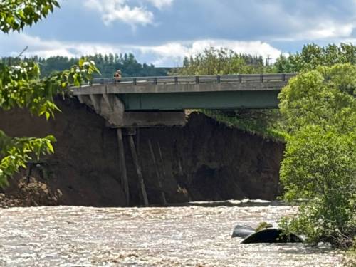 SUPPLIED / GRANT BORYSKAVICH
                                The Highway 83 Bridge in Rural Municipality of Riding Mountain West has been closed as a result of what local officials say is an eroding embankment underneath the bridge.