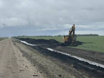 Laura Rance-Unger 
                                Municipalities across southern Manitoba are spending millions clearing wind-eroded soils from drainage systems.