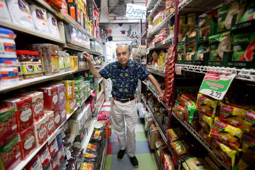 SHANNON VANRAES / FREE PRESS FILES
                                Yusuf Abdulrehman and his family have been a fixture at Winnipeg&rsquo;s oldest halal shop, Halal Meat Centre, at 206 Maryland St., for 36 years.
