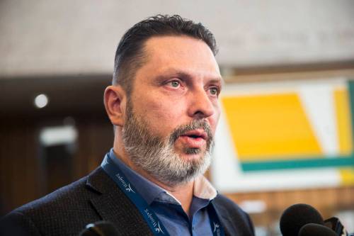 MIKAELA MACKENZIE / FREE PRESS FILES
                                CUPE Local 500 president Gord Delbridge doesn&rsquo;t buy arguments the city can&rsquo;t find ways around global trade deals.