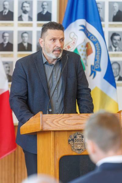 MIKE DEAL / FREE PRESS
                                Gord Delbridge is president of the Canadian Union of Public Employees.