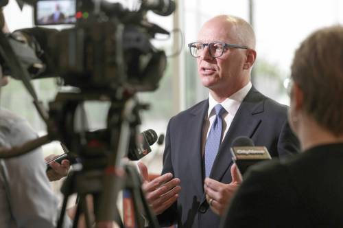 RUTH BONNEVILLE / FREE PRESS
                                Mayor Scott Gillingham announced a campaign promise at a press conference Friday at Sturgeon Heights Community Centre.