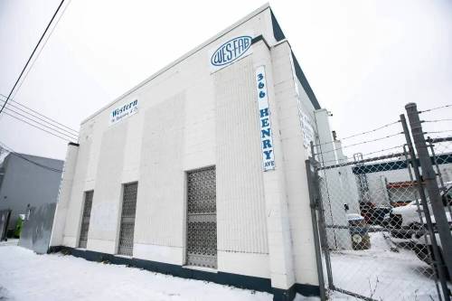 The supervised drug-consumption site location at 366 Henry Ave. (Mikaela MacKenzie / Free Press files)