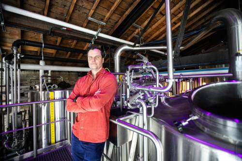 MIKAELA MACKENZIE / FREE PRESS FILES
                                Kevin Selch of Little Brown Jug wants Liquor and Lotteries to trim the markup on his products.