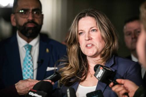 MIKAELA MACKENZIE / FREE PRESS FILES
                                Progressive Conservative party health critic Kathleen Cook says health authority officials upended her plan to visit the Dauphin care home.