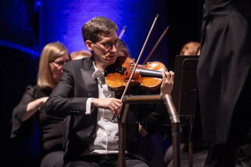 Matt Duboff photo
                                Concertmaster Karl Stobbe