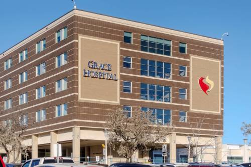 MIKE DEAL / FREE PRESS FILES
                                Two nurses working at the Grace Hospital have been fined $2,500 each and reprimanded for an IV infusion gone bad and an attempted coverup.