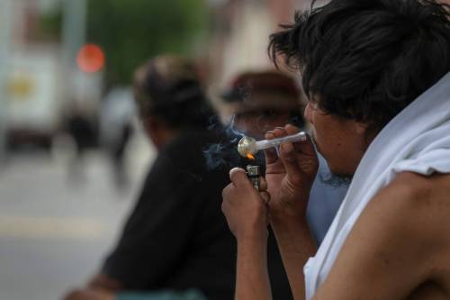 RUTH BONNEVILLE / FREE PRESS FILES
                                A police sweep targetting open drug use and trafficking began in August.
